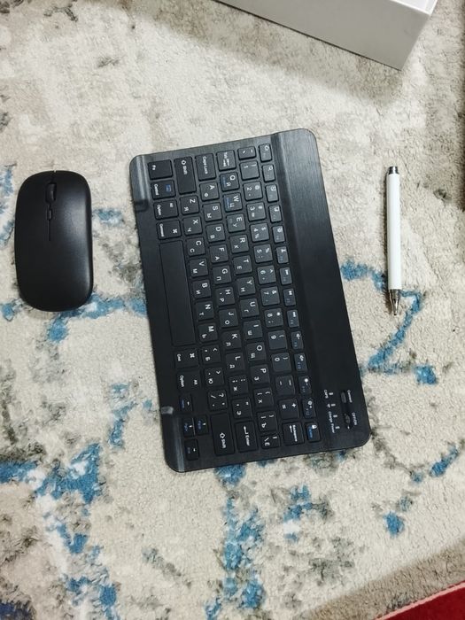 Продам Планшет срочно