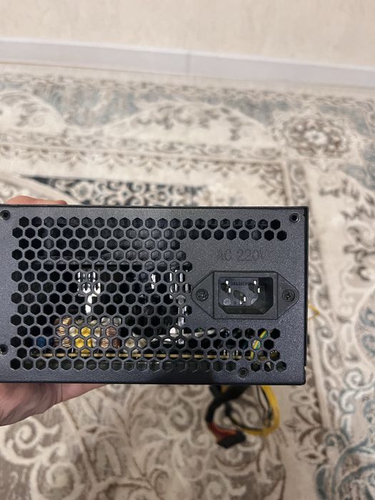 Блок питания 550 ватт