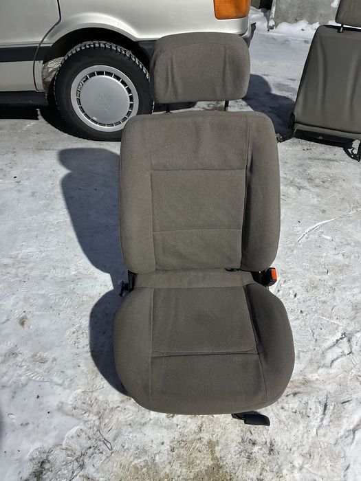 Сиденья ауди 80 б3