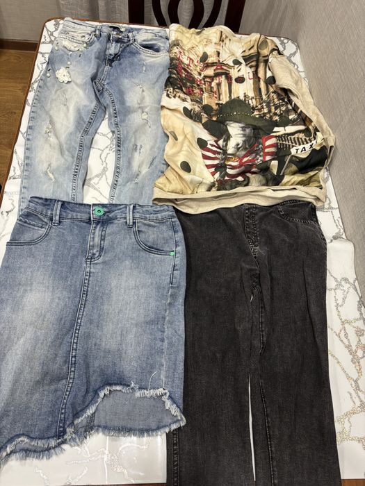 Продам недорого детскую одежду