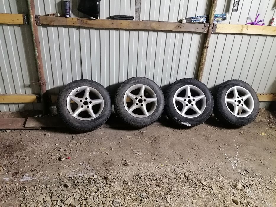 Продам диск с резиной