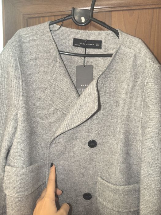 Леко палтенце Zara handmade 50% вълна