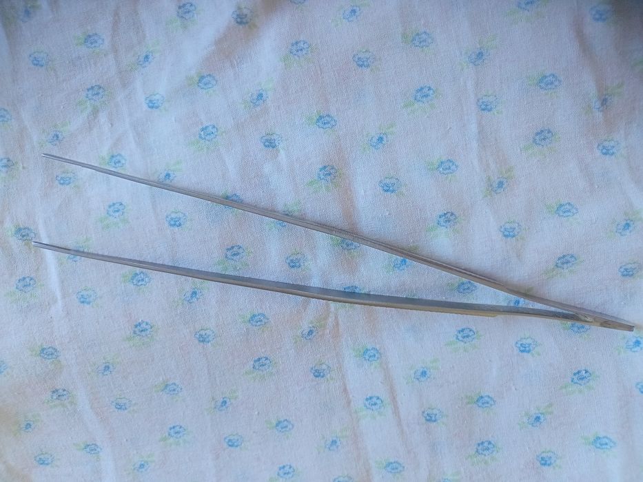 Пинцет анотомический