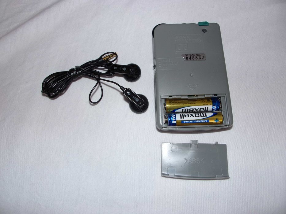 Radio Sony SRF-S16 cu casti