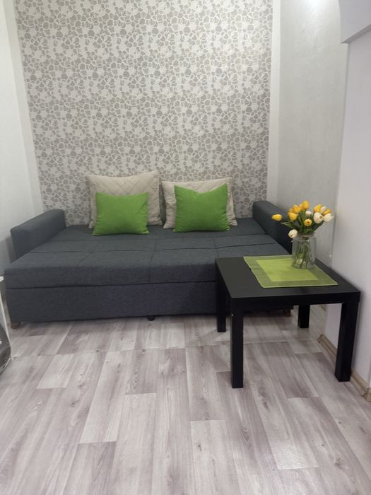 Посуточно 1 комн. Документы.