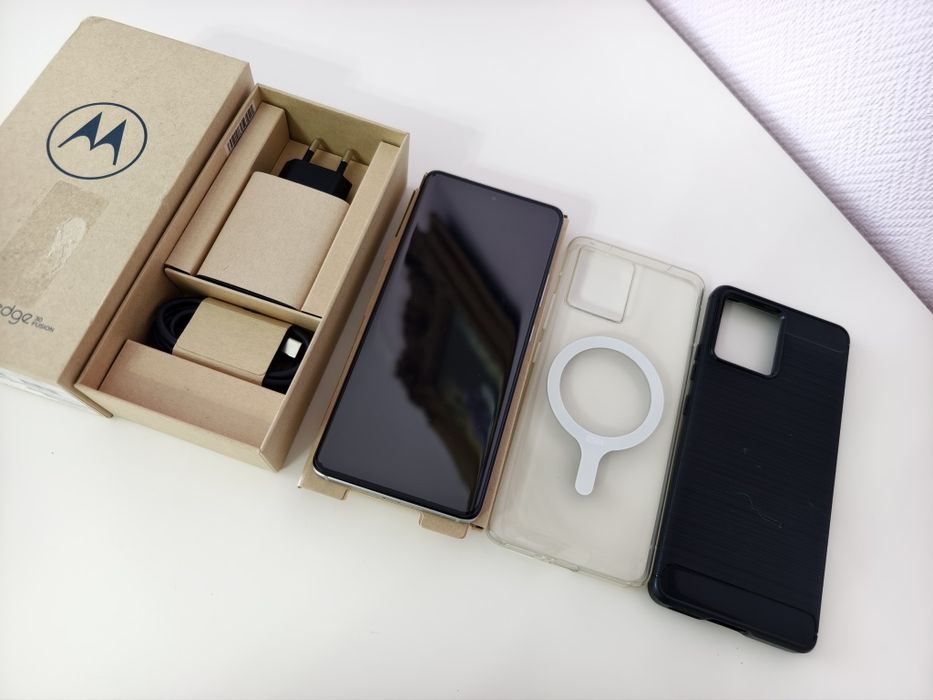 Motorola Edge 30 fusion, ca nou