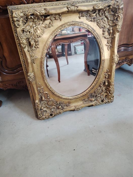 Кристално стенно огледало