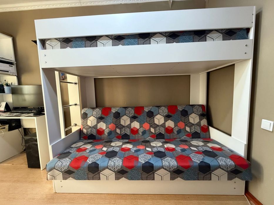 Диван-кровать двухярусная