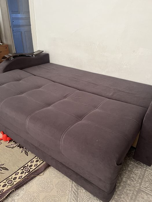 диван б/у серый цвет