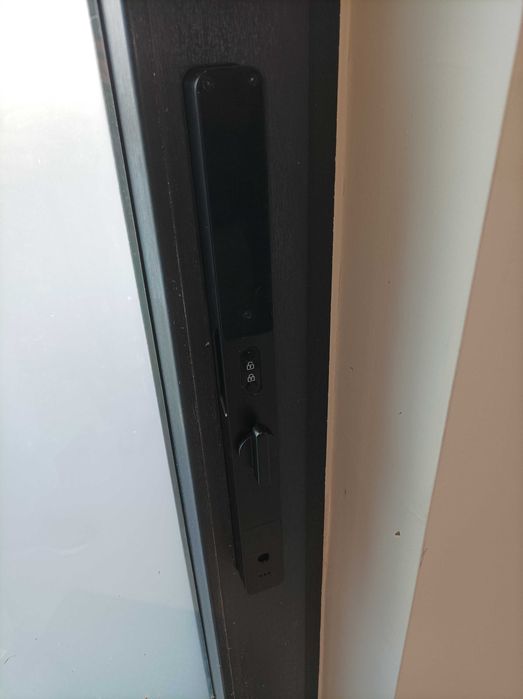 ЕЛЕКТРОННИ БРАВИ
Монтаж и програмиране