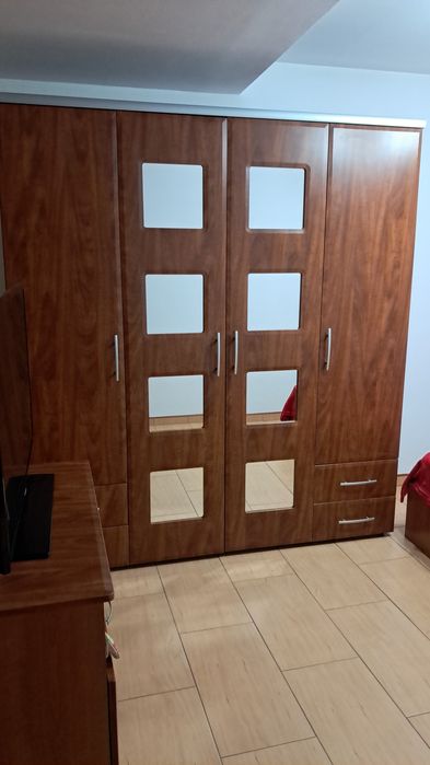 Dormitor  Rareș Cires