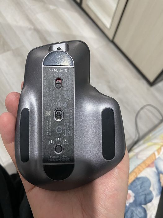 Мышка Logitech MX master 3s