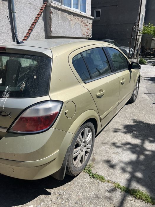 Опел астра H за части