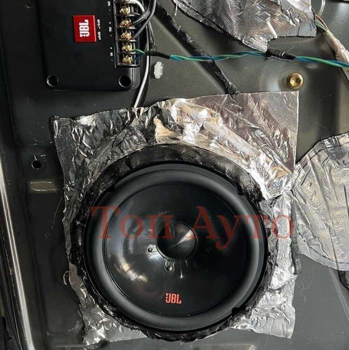 Битумно Лепило Лента За Фарове Стъкла Каросерия Врати 4м/9мм