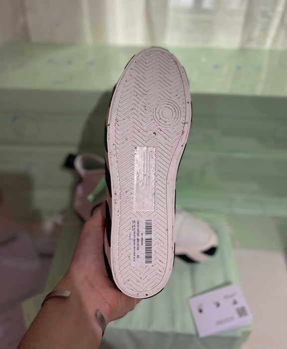 Off-White Top VULCANIZED Sneaker 43 EU