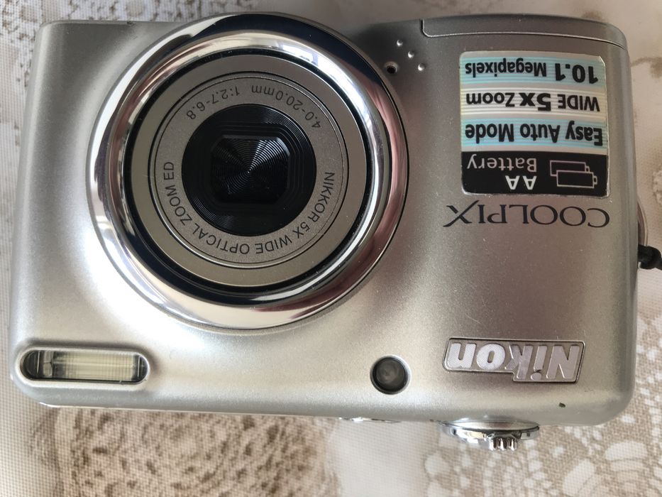 Предлагаме  фотоапарат  Никон.