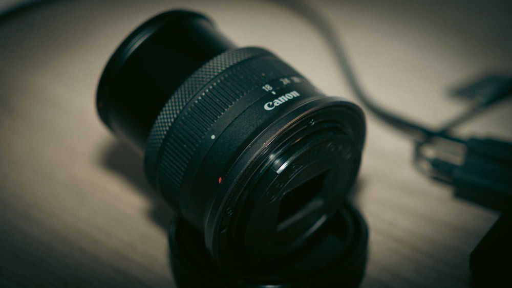 Canon RF-S 18-45mm F4.5-6.3 IS STM