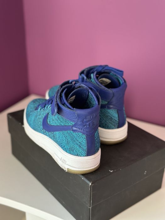 Nike Air VO2 High Top Sneakers