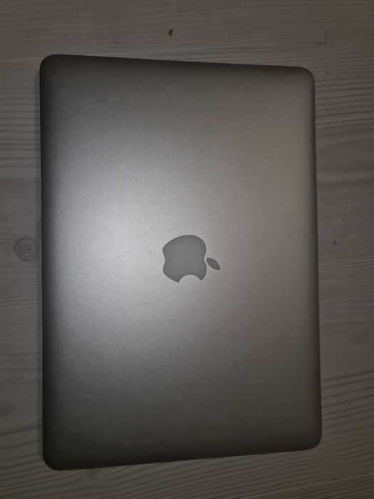 Macbook air I5,2017