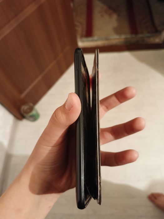 Продам самсунг А04