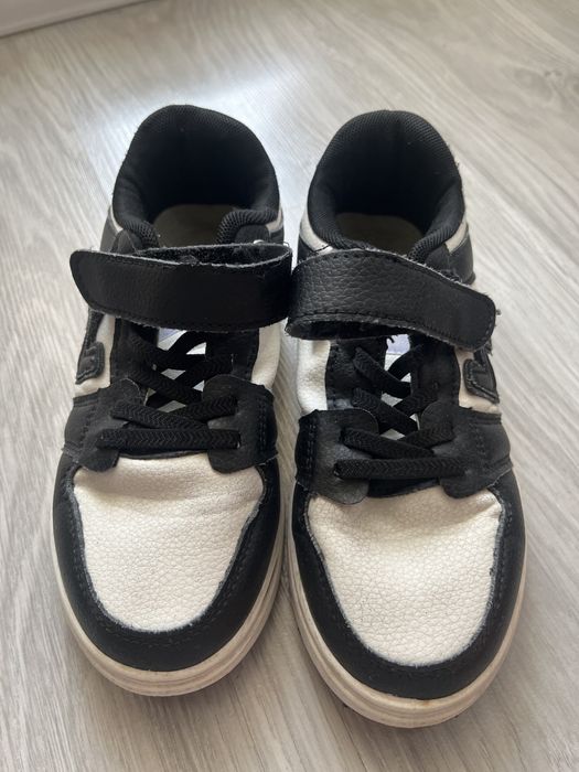 Аяқ киімдер тегін беріледі 40-35-28 размер