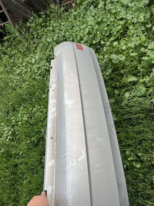 Продам банпер задний целый