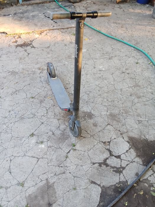 Продам электросамокат