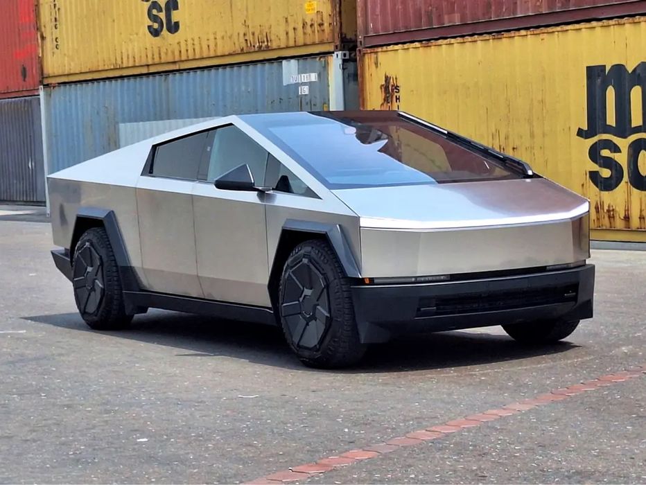 Tesla cybertruck