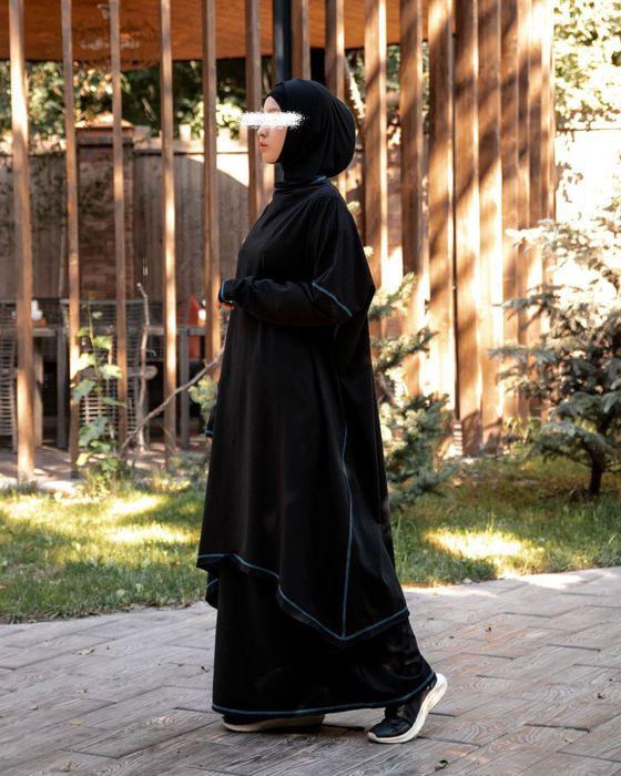 Спортивные костюмы,платья