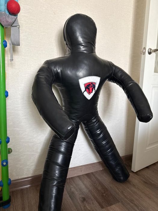 Манекен борцовский