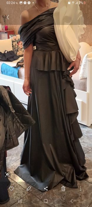 Уникална рокля за повод