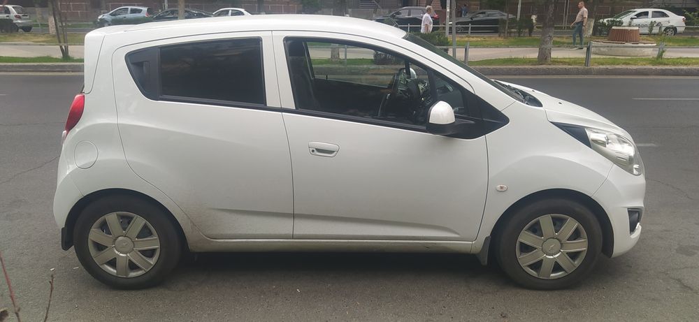 Балон хороший чихол почти новый пол ик тоже хороший