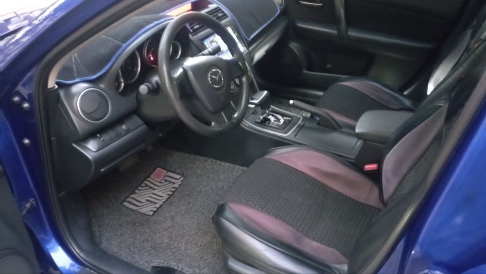 Продам в хорошем состоянии Mazda 6