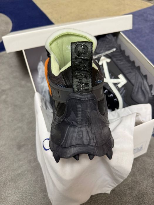 vand adidasi off white marime 41 1000