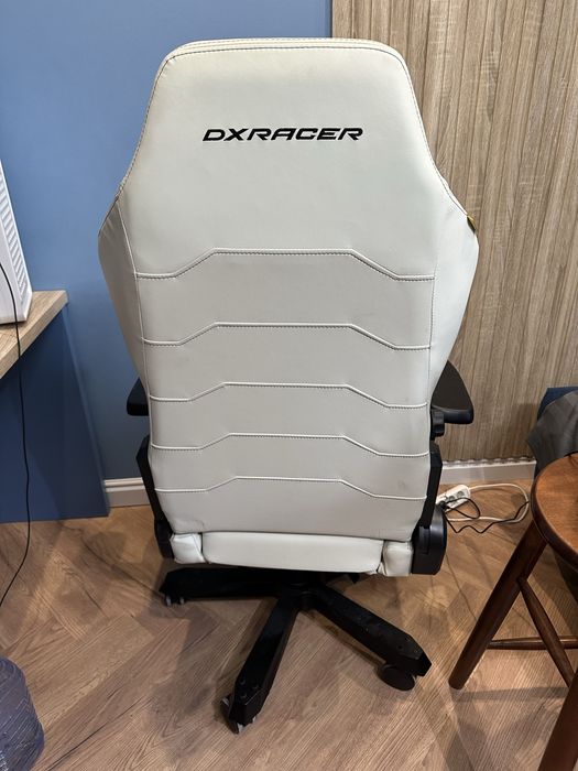 Игровое кресло DXracer Master white