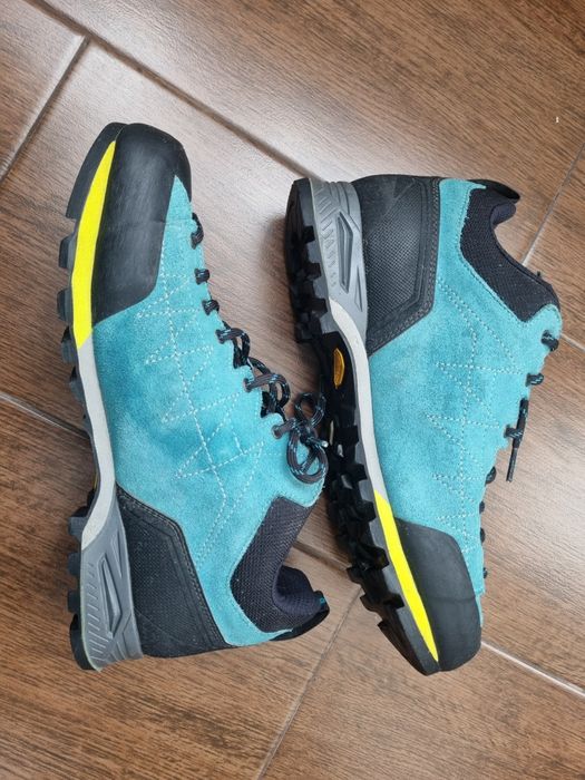 Scarpa Zodiak mărimea 40