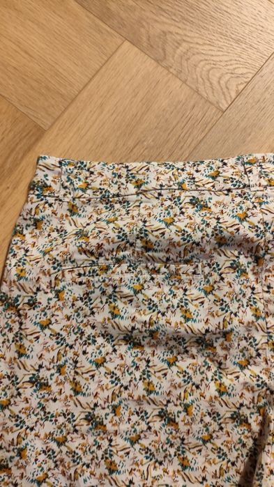 Pantaloni floral L Camaieu