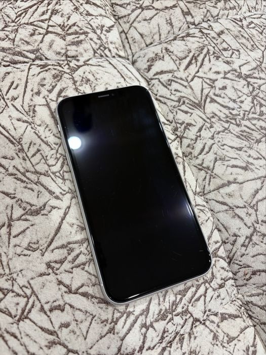 Iphone xr, 64 гб, 79% Аккум