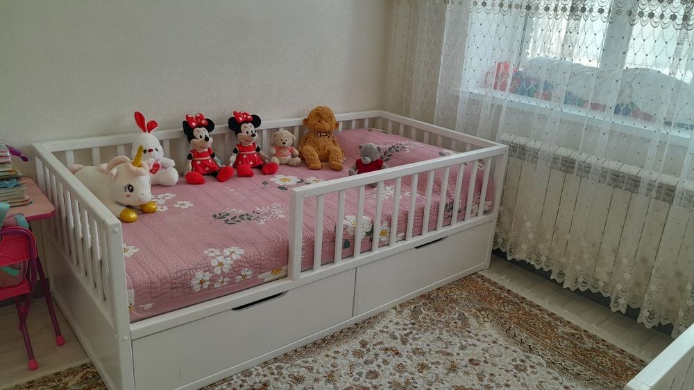 Продам детские кроватки