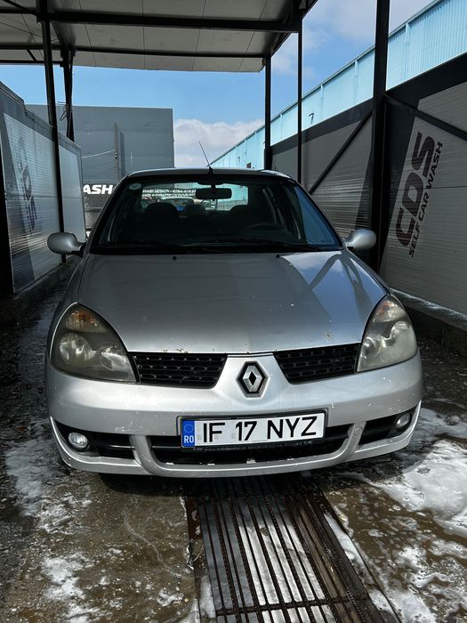 RENAULT Symbol 2006