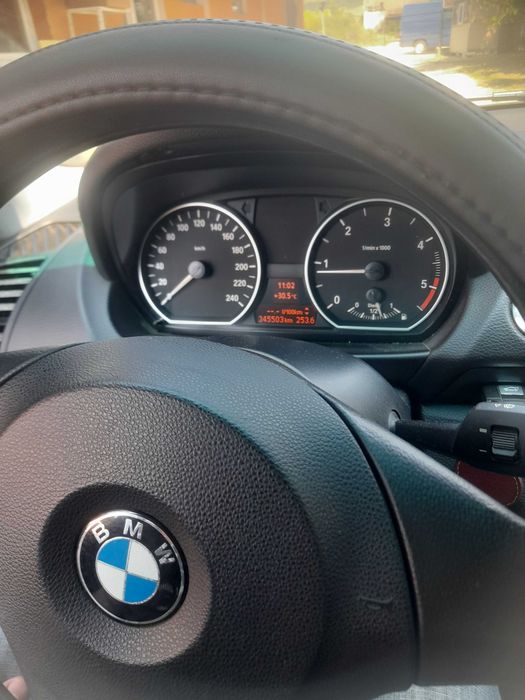 BMW 1 Series 2010 — imagine 4