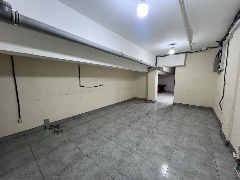 Офис / Ресторан 350м2 ор-р метро Ойбек!