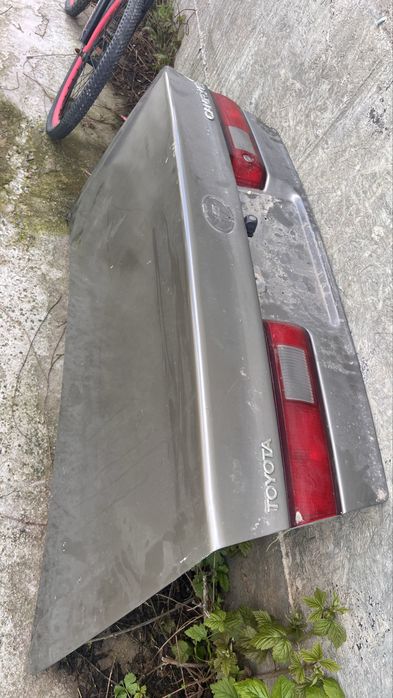 Багажник на камри 20