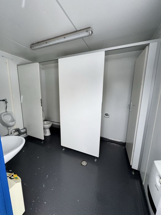 Санитарный контейнер. Туалет. Санузел.