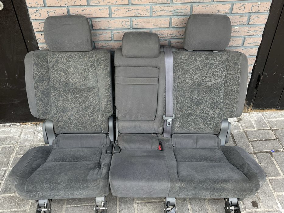 Сиденья Прадо 120; 1 и 2 ряд