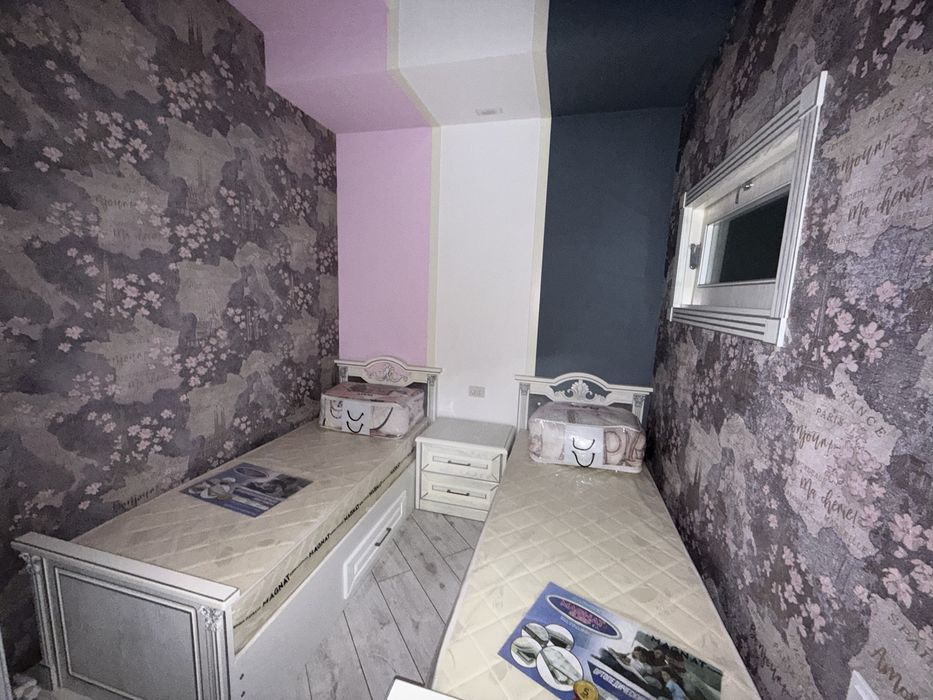 Продается СРОЧНО(Сотилади) 3х-ком кв на 2-эт в новостройка вокзал Парк