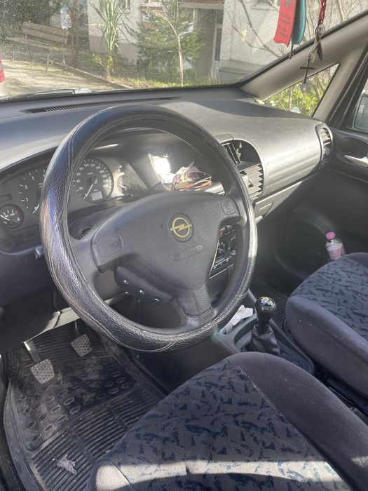 Опел Зафира 1.6  16v 101cc газбензин