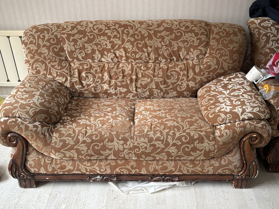 Отдам даром диван 2-ка и 1ка