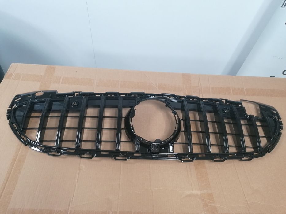 Grila centrala Mercedes Benz W 206