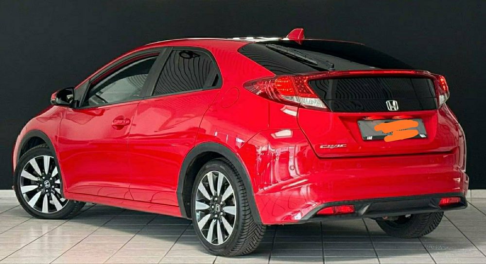 Honda Civic 1.8 benzină Executive Panoramic